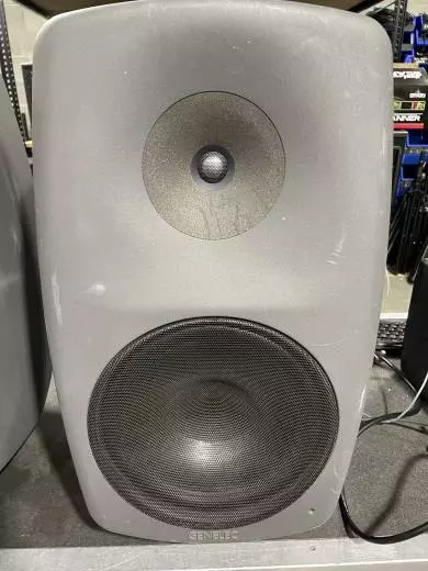 Genelec 8260A